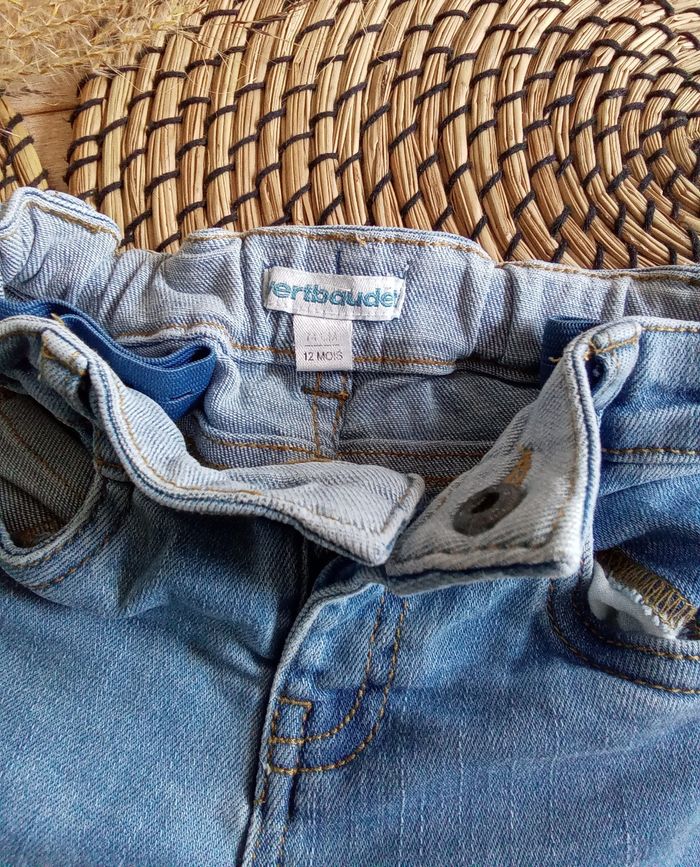 Pantalon jean avec coeurs Vertbaudet taille 12 mois - photo numéro 3