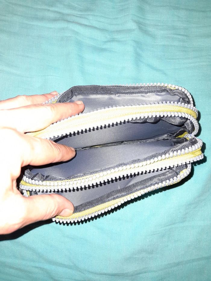 Pochette, porte monnaie