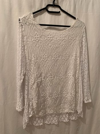haut en dentelle blanc
