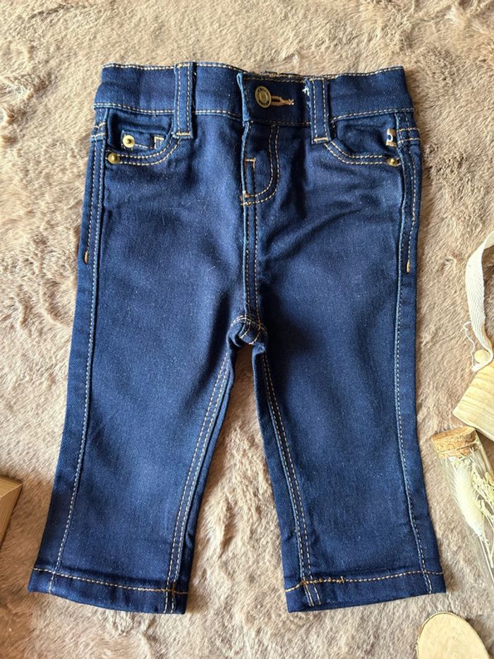 Lot 4 pièces 6 mois - photo numéro 5