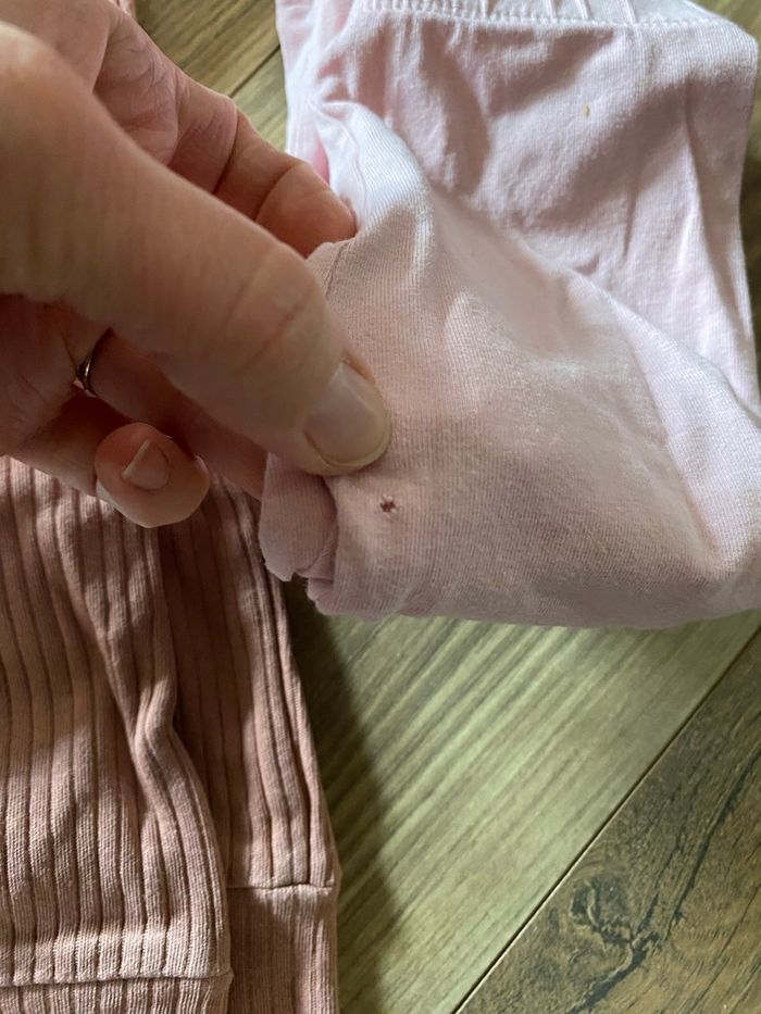 Lot 35 vêtements fille T12 mois - photo numéro 9