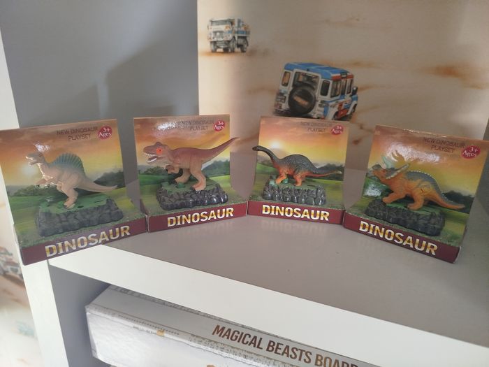 Lot figurine dinausore - photo numéro 5