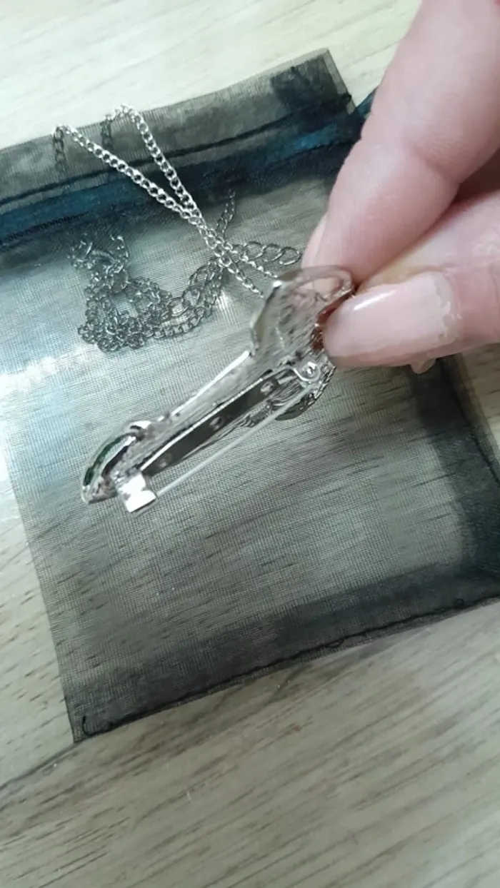 Broche/Collier - Feuille Elfique (Seigneur des Anneaux) - photo numéro 4