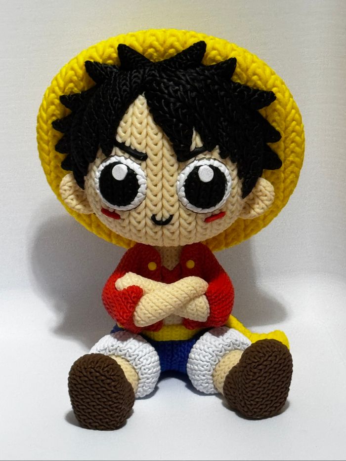 Figurine One Piece, Luffy version tricoté