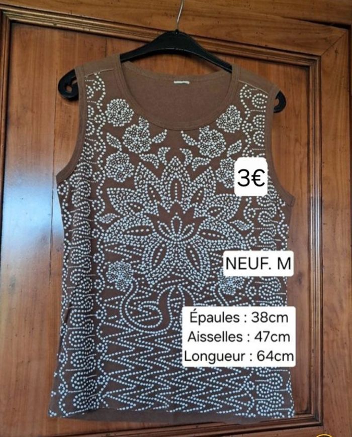 Lot de 2 débardeurs NEUFS femme Taille M - photo numéro 2