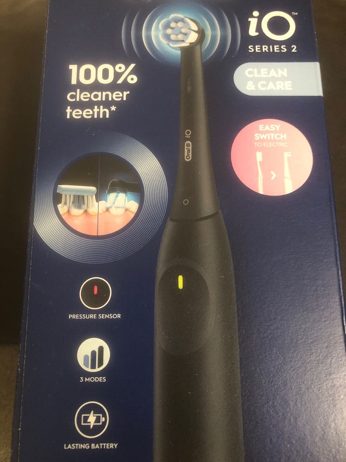 Brosse à dent électrique oral b io noire - photo numéro 3
