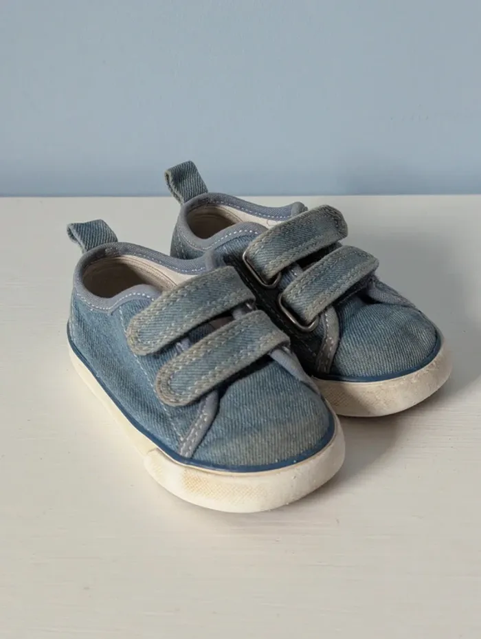 Basket a scratch effet jeans H&M 22 - photo numéro 2