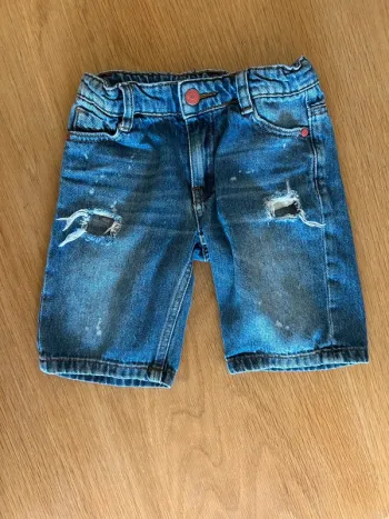 Short à trous 5 ans