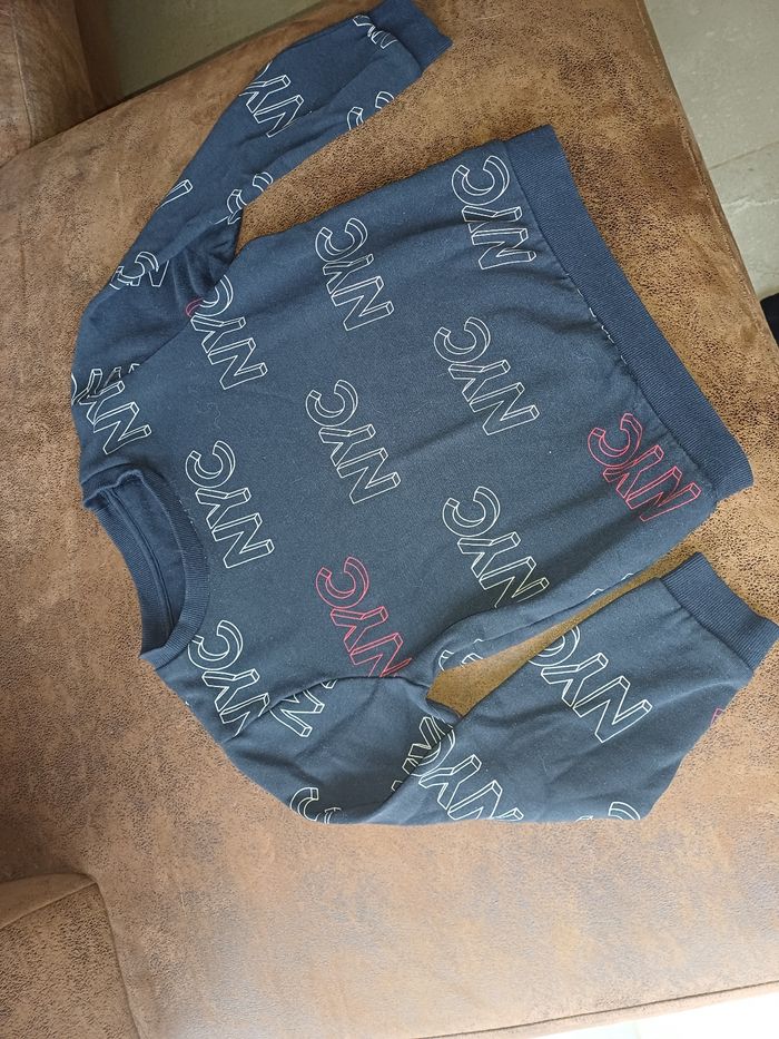 Lot de 2 pulls 7 ans garçon - photo numéro 4