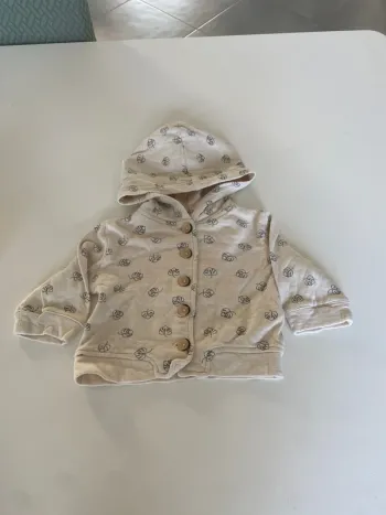 Veste à capuche