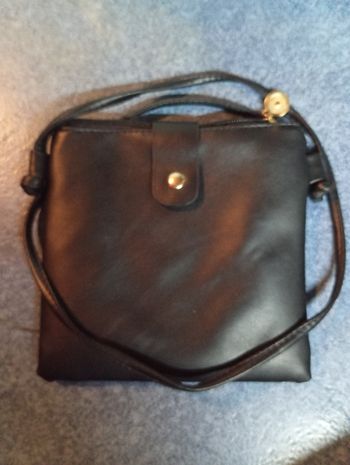 Petit sac à  bandoulière