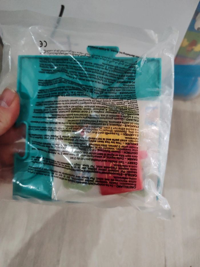 Figurine McDonald's puzzle frite - photo numéro 2