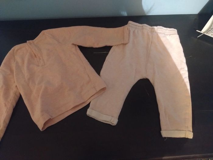 Lot pull sweat et bas de pantalon jogging rose bébé fille 12 18 mois - photo numéro 6