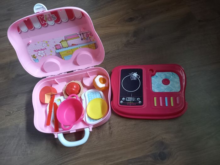 Valisette dînette roulante - photo numéro 9