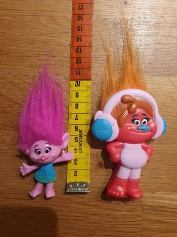 Lot de 2 figurines Les Trolls