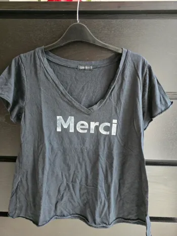 Tee-shirt noire Merci Giulia Notte