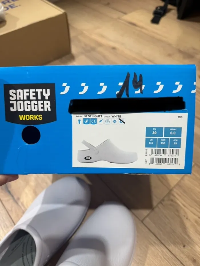Sabot de travail mixte, ultra légères, Safety Jogger - photo numéro 6