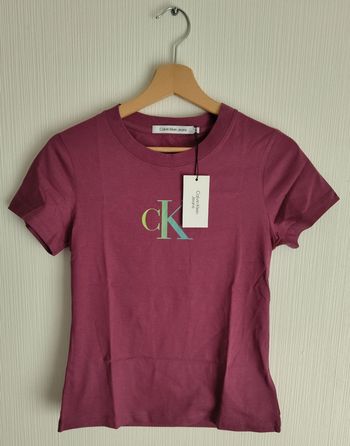 T-shirt Calvin Klein - Femme