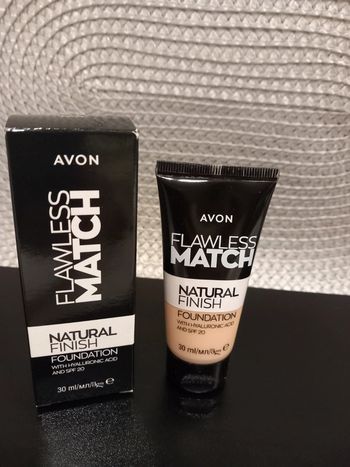 🥰 Fond de teint Flawless Match Avon 30ml