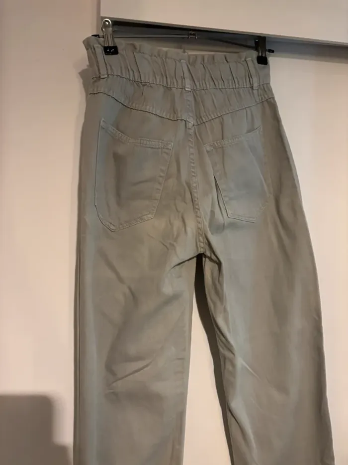 Pantalon taille haute Pull&Bear vert clair - T 38 - photo numéro 7