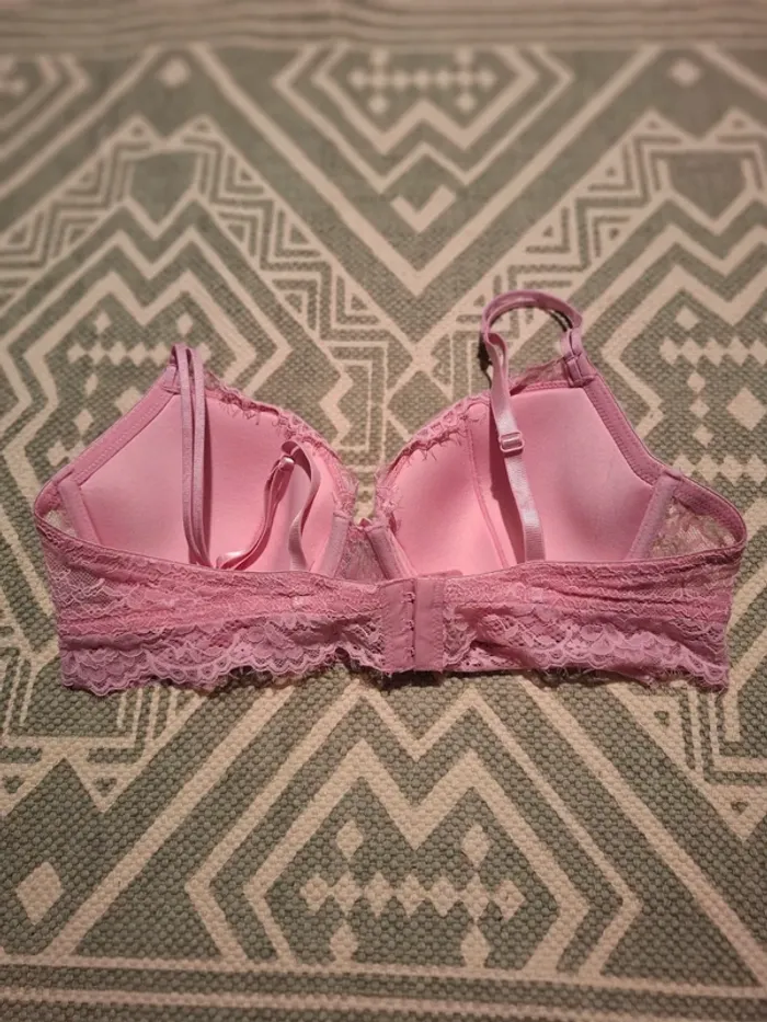 Lot 3 soutien-gorge 100c - photo numéro 4