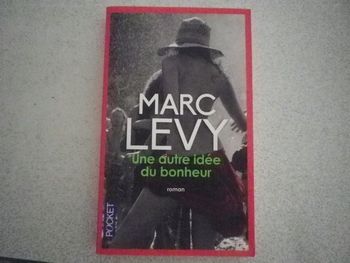 UNE AUTRE IDEE DU BONHEUR