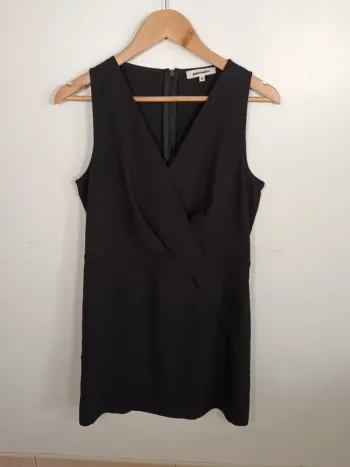 C23 robe noir grain de malice 40