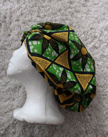 Bonnet de nuit en wax et satin, 60 cm