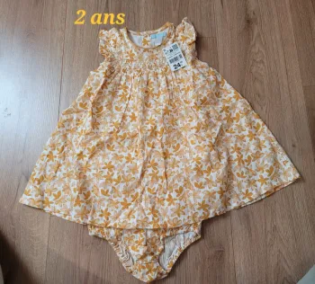 Robe neuve fleurie culotte okaidi