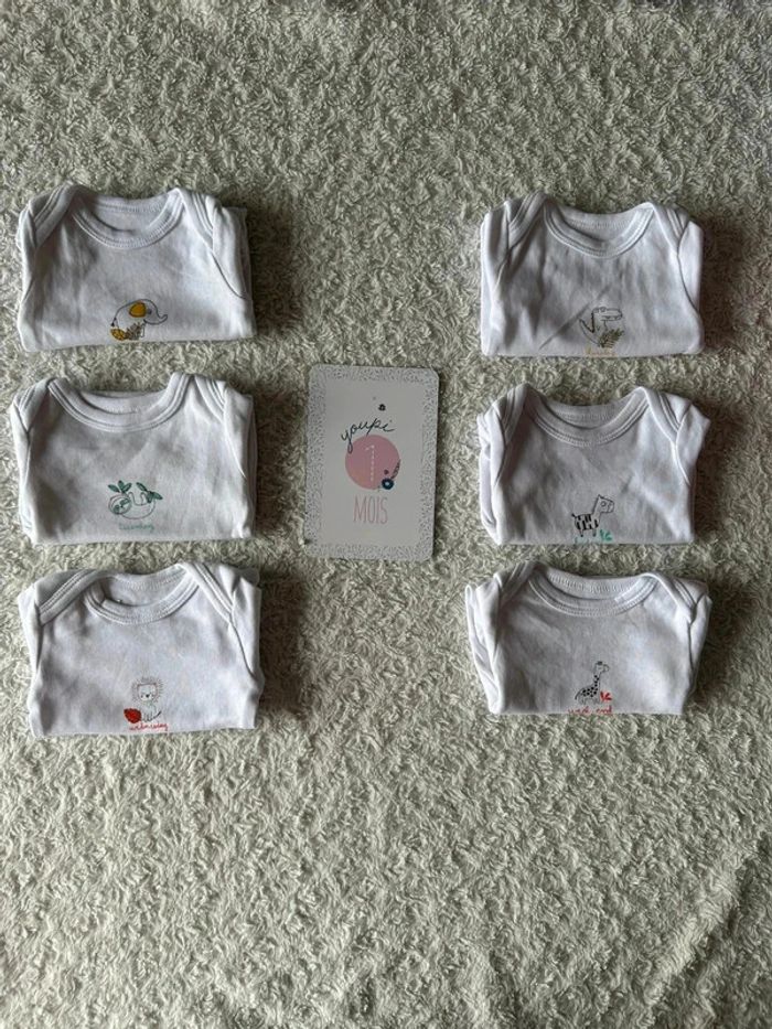 Lot 6 bodies body mixte taille 1 mois - photo numéro 2