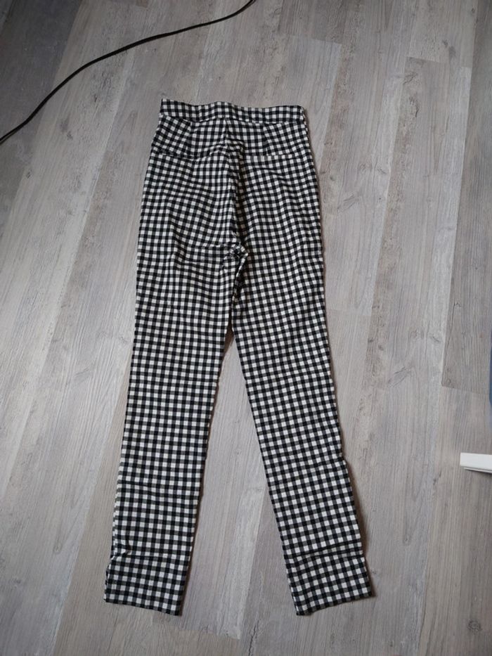 Pantalon Stradivarius 34 - photo numéro 3