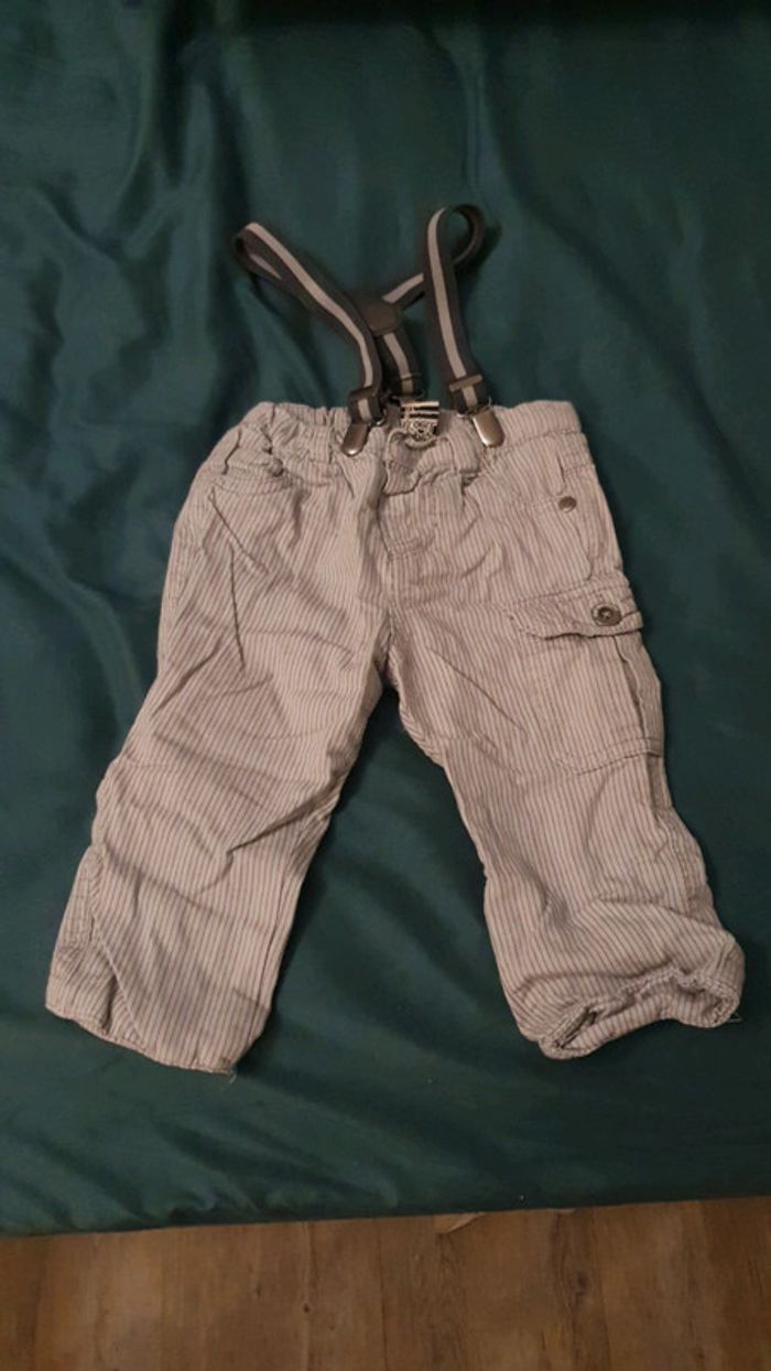 Pantalon a bretelles