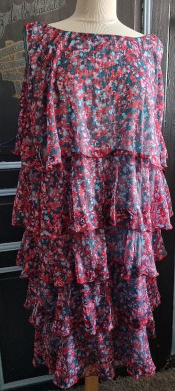 Robe légère à volants avec motifs taille 58