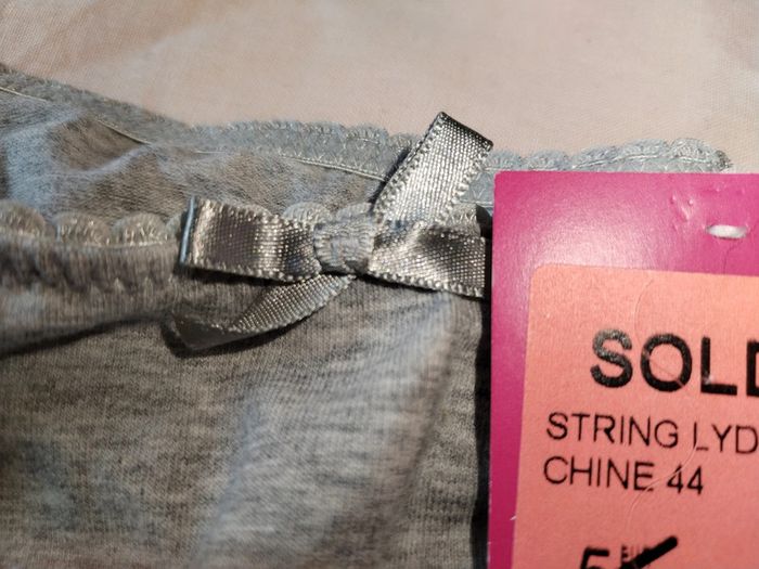 Lot string femme taille 44 - photo numéro 3
