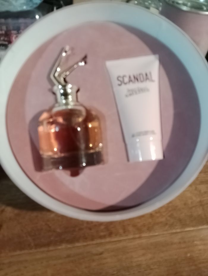 Coffret scandale - photo numéro 2