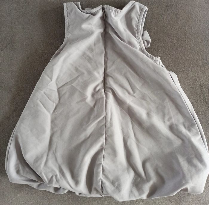Robe, taille 6 mois , en très bon état - photo numéro 2