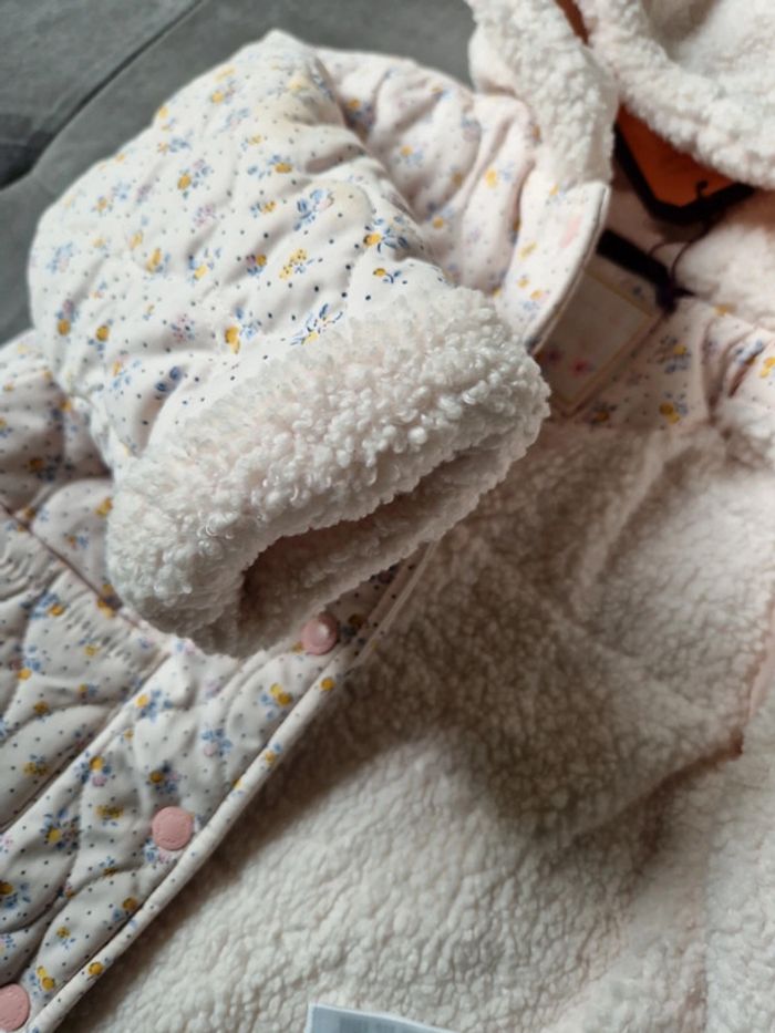 Magnifique doudoune chaude neuve avec étiquette 24 mois - photo numéro 5