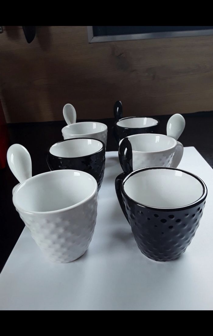 Lot 6 tasses TG, Parfait état