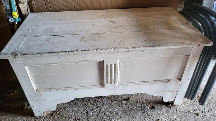 Coffre en bois - photo numéro 2