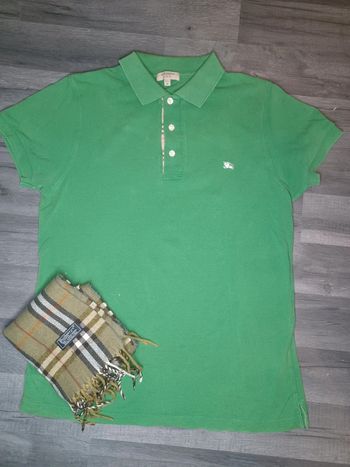 Polo vert Burberry en très bon état
