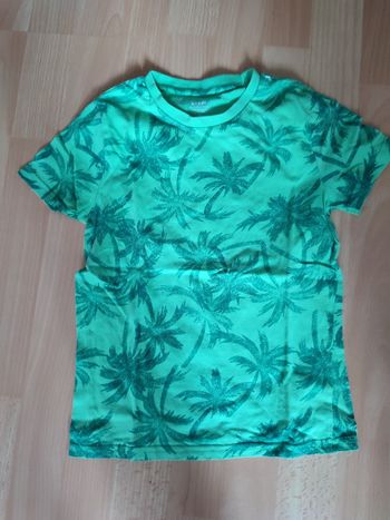 Lots Tee-shirt 8 ans