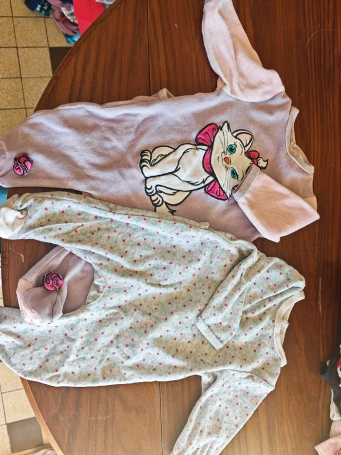 Lot n°1 :  vêtements bébé 3 mois - photo numéro 4