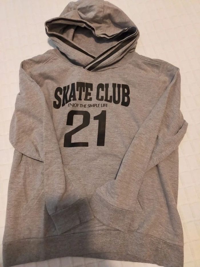 Camisola com carapuço - photo numéro 3