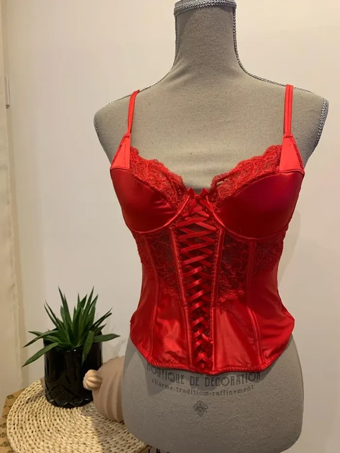 Corset Rougegorge - photo numéro 3