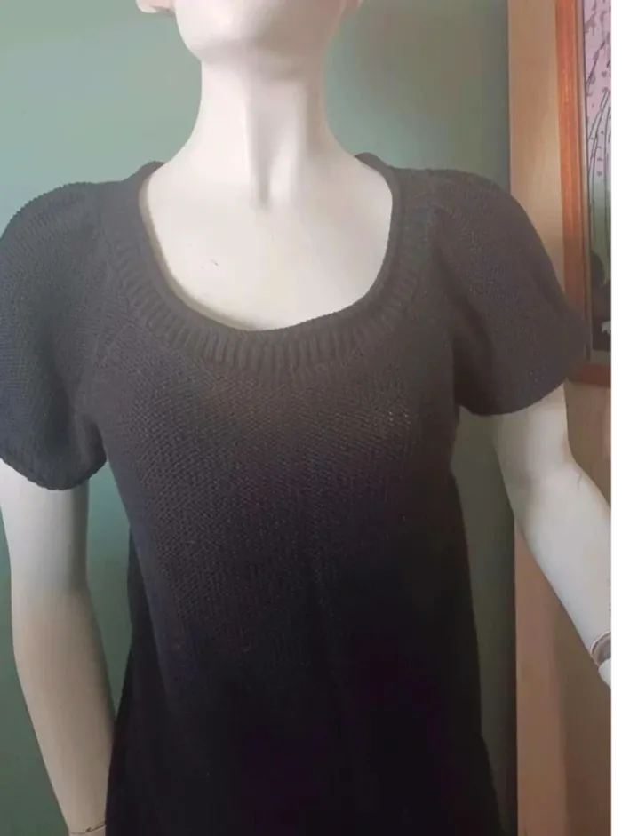 Petit pull noir manches courtes 38/40 - photo numéro 2