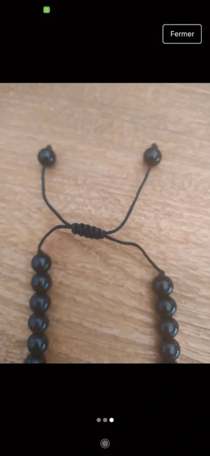 Bracelet perles noires et dorées idée cadeau Noël🎄 - photo numéro 3