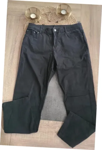 Jean noir taille M