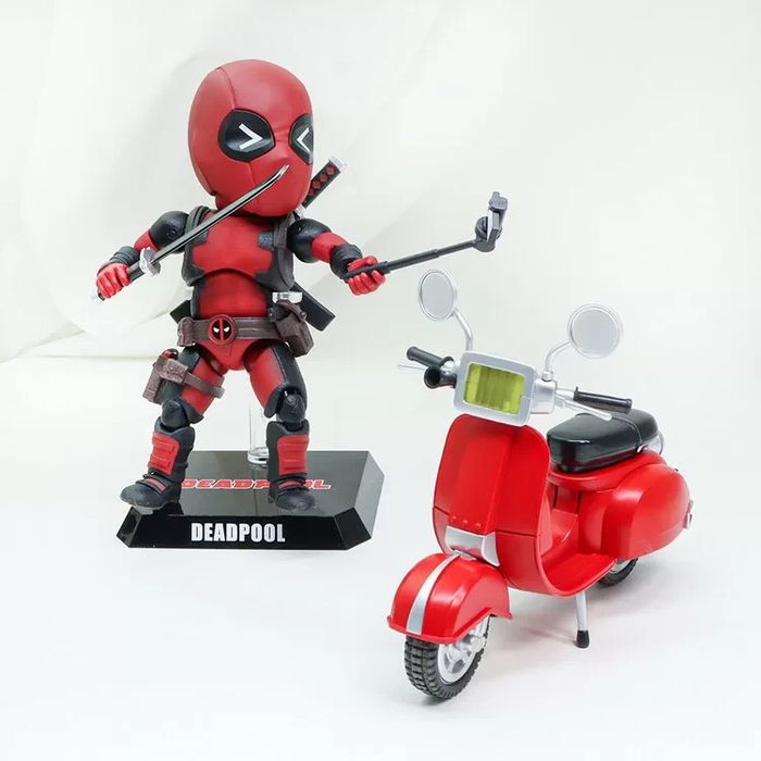Marvel Comics Egg Attack figurine Deadpool Deluxe Ver. 17 cm - photo numéro 6