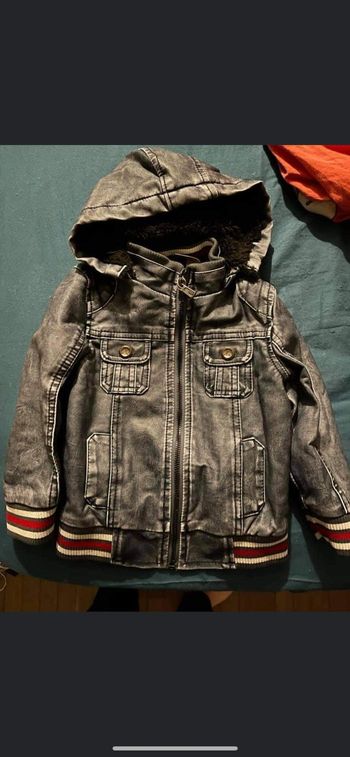 Veste garcon neuve
