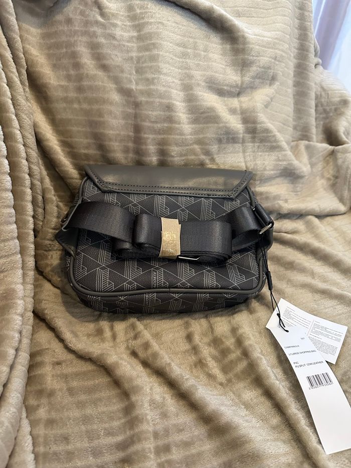 SACCOCHE LACOSTE NEUF - photo numéro 2